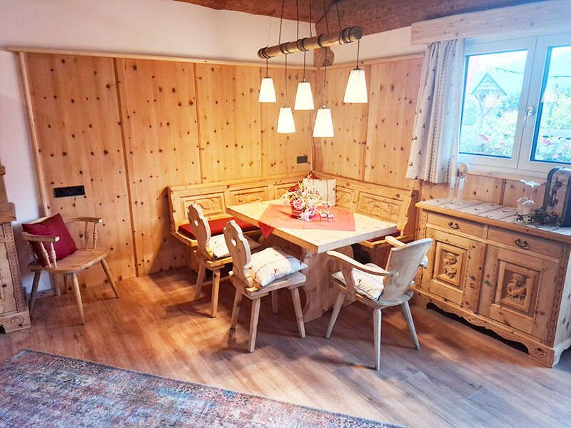 Pine room in the apartment at the Postkutscherhof in Tyrol