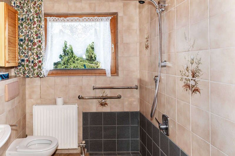 Bathroom in the Rossalm Hut